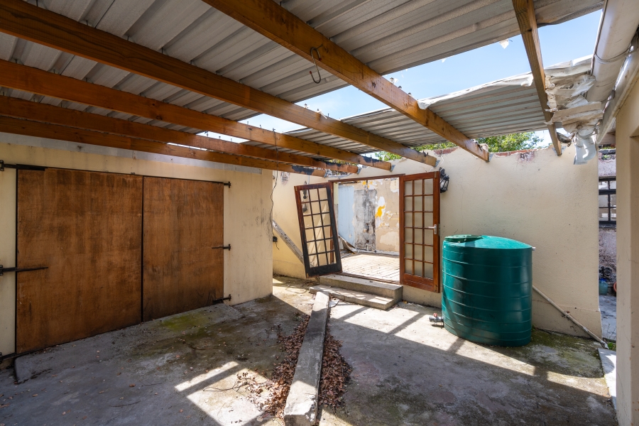 4 Bedroom Property for Sale in Pinelands Western Cape